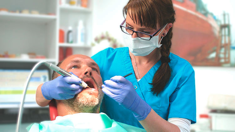 professionelle Zahnreinigung, Vorbeugung, Karies, Parodontitis, Zahnpflege